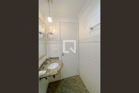 Apartamento à venda com 70m², 2 quartos e 1 vaga Apartamento à venda com 70m², 2 quartos e 1 vagaBanheiro Social