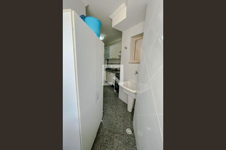 Apartamento à venda com 70m², 2 quartos e 1 vaga Apartamento à venda com 70m², 2 quartos e 1 vagaLavanderia