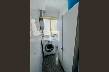 Apartamento à venda com 70m², 2 quartos e 1 vaga Apartamento à venda com 70m², 2 quartos e 1 vagaLavanderia