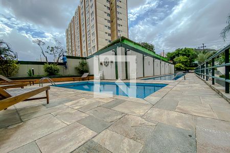 Apartamento à venda com 70m², 2 quartos e 1 vaga Apartamento à venda com 70m², 2 quartos e 1 vagaÁrea comum - Piscina
