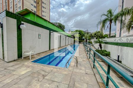 Apartamento à venda com 70m², 2 quartos e 1 vaga Apartamento à venda com 70m², 2 quartos e 1 vagaÁrea comum - Piscina