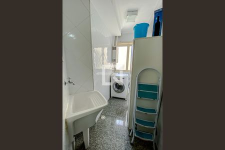 Apartamento à venda com 70m², 2 quartos e 1 vaga Apartamento à venda com 70m², 2 quartos e 1 vagaLavanderia