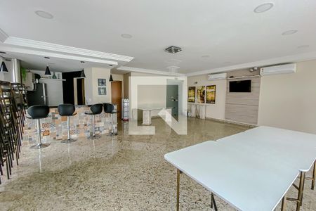 Apartamento à venda com 70m², 2 quartos e 1 vaga Apartamento à venda com 70m², 2 quartos e 1 vagaSalao de Festa