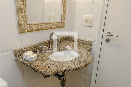 Apartamento à venda com 70m², 2 quartos e 1 vaga Apartamento à venda com 70m², 2 quartos e 1 vagaDetalhe banheiro social