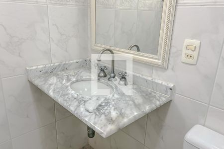 Apartamento à venda com 70m², 2 quartos e 1 vaga Apartamento à venda com 70m², 2 quartos e 1 vagaDetalhe Banheiro da Suite