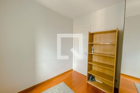 Apartamento à venda com 70m², 2 quartos e 1 vaga Apartamento à venda com 70m², 2 quartos e 1 vagaQuarto