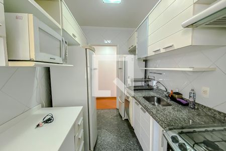 Apartamento à venda com 70m², 2 quartos e 1 vaga Apartamento à venda com 70m², 2 quartos e 1 vagaCozinha