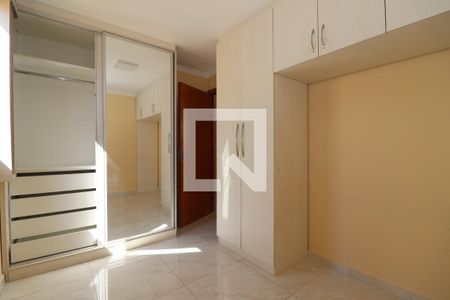 Quarto 2 de apartamento para alugar com 2 quartos, 50m² em Riacho Fundo Ii, Brasília