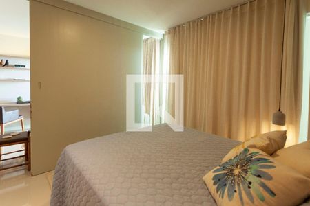 Quarto de apartamento para alugar com 1 quarto, 55m² em Dois de Julho, Salvador