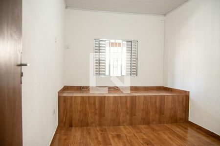 Quarto 1 de casa para alugar com 2 quartos, 68m² em Vila Mazzei, São Paulo