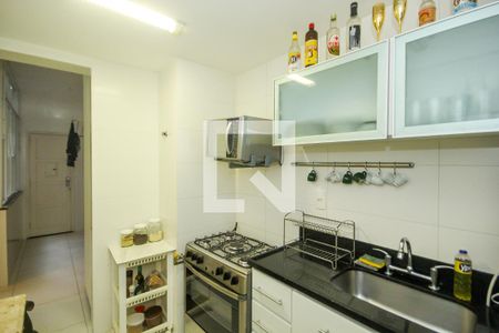 Apartamento para alugar com 120m², 3 quartos e sem vaga Apartamento para alugar com 120m², 3 quartos e sem vagaCozinha