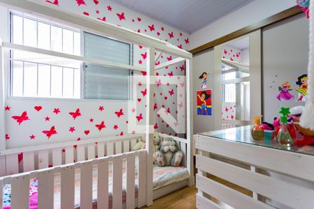 Casa à venda com 130m², 4 quartos e 2 vagas Casa à venda com 130m², 4 quartos e 2 vagasQuarto 2