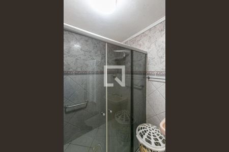 Banheiro Social de casa à venda com 5 quartos, 250m² em Glória, Porto Alegre