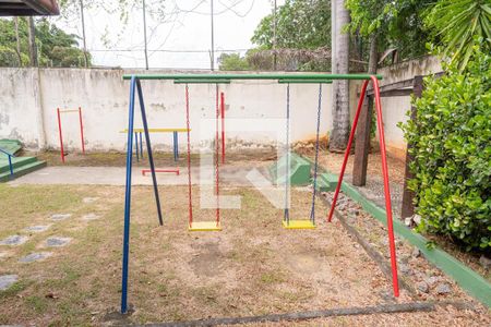 Casa de condomínio à venda com 420m², 4 quartos e 3 vagasÁrea comum - Playground