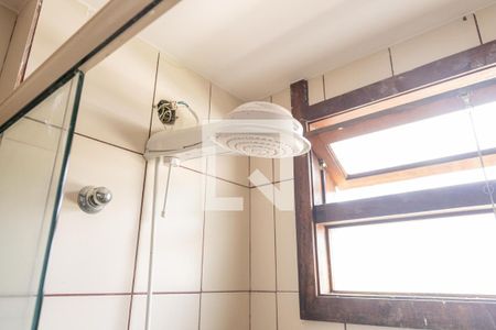 Casa de condomínio à venda com 420m², 4 quartos e 3 vagasBanheiro da Suíte