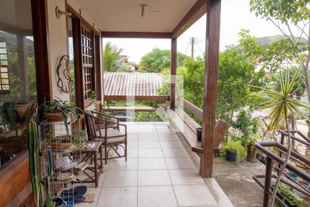 Varanda da Sala  de casa de condomínio à venda com 4 quartos, 420m² em Itaipu, Niterói