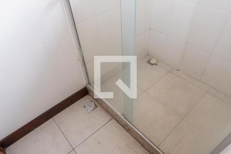 Casa de condomínio à venda com 420m², 4 quartos e 3 vagasBanheiro Social 1 