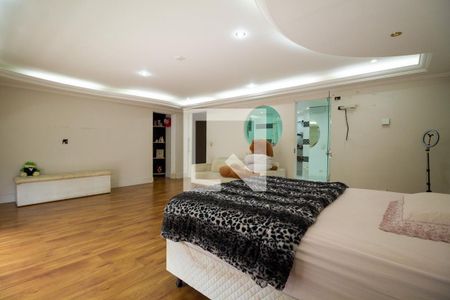 Casa à venda com 402m², 5 quartos e 3 vagasSuíte 1