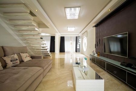 Sala de casa à venda com 5 quartos, 402m² em Jardim da Saúde, São Paulo