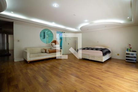 Casa à venda com 402m², 5 quartos e 3 vagasSuíte 1