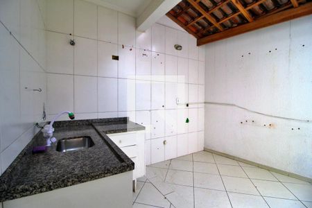 Cozinha de apartamento à venda com 2 quartos, 48m² em Vila Guiomar, Santo André