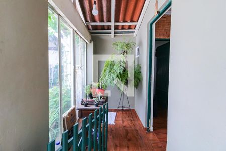 Casa à venda com 400m², 5 quartos e 4 vagasEntrada Casa 3