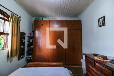 Casa à venda com 400m², 5 quartos e 4 vagasQuarto 1 Casa 3