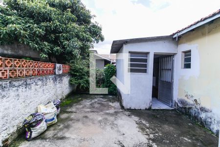 Casa à venda com 400m², 5 quartos e 4 vagasQuintal Casa 2