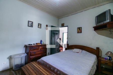 Casa à venda com 400m², 5 quartos e 4 vagasQuarto 1 Casa 3