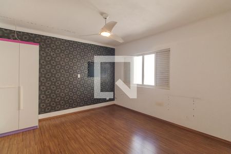 Casa à venda com 115m², 3 quartos e 2 vagasQuarto 3