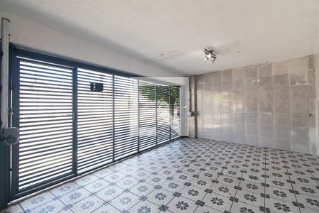 Casa à venda com 115m², 3 quartos e 2 vagasGaragem