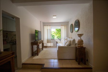 Sala de apartamento para alugar com 2 quartos, 70m² em Barra da Tijuca, Rio de Janeiro