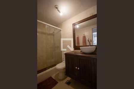 Apartamento para alugar com 70m², 2 quartos e 1 vaga Apartamento para alugar com 70m², 2 quartos e 1 vagaBanheiro