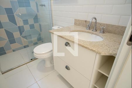 Apartamento à venda com 76m², 2 quartos e 1 vaga Apartamento à venda com 76m², 2 quartos e 1 vagaBanheiro da Suíte