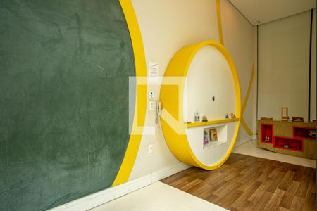 Apartamento à venda com 76m², 2 quartos e 1 vaga Apartamento à venda com 76m², 2 quartos e 1 vagaÁrea comum - Brinquedoteca