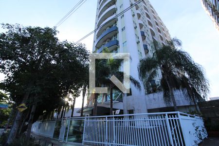 Apartamento à venda com 95m², 2 quartos e 1 vagaFachada