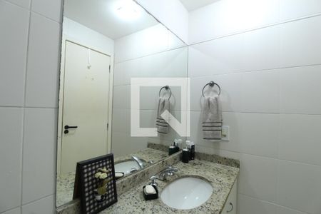 Apartamento à venda com 95m², 2 quartos e 1 vagaBanheiro da Suíte 2