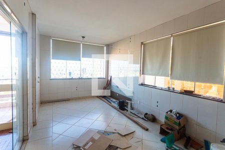 Sala 2 de casa à venda com 8 quartos, 360m² em Mangabeiras, Belo Horizonte