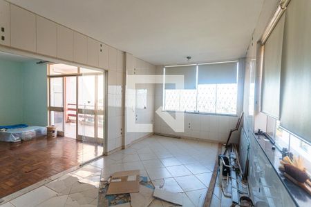 Sala 2 de casa à venda com 8 quartos, 360m² em Mangabeiras, Belo Horizonte