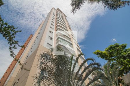 Apartamento para alugar com 82m², 3 quartos e 2 vagas Apartamento para alugar com 82m², 3 quartos e 2 vagasFachada