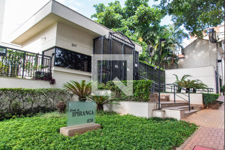 Apartamento para alugar com 108m², 3 quartos e 2 vagasFachada