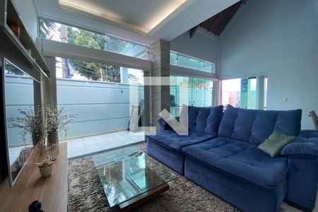 Sala de casa à venda com 3 quartos, 275m² em Parque Assunção, Taboão da Serra