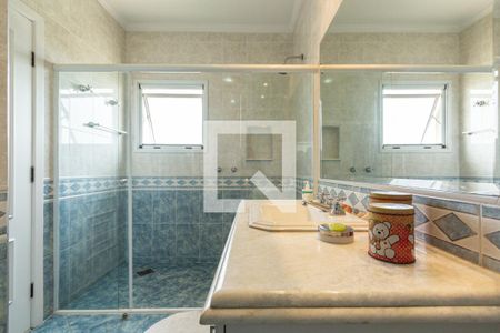 Casa à venda com 690m², 5 quartos e 9 vagas Casa à venda com 690m², 5 quartos e 9 vagasBanheiro