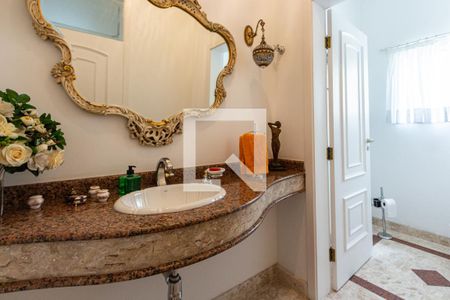 Casa à venda com 690m², 5 quartos e 9 vagas Casa à venda com 690m², 5 quartos e 9 vagasLavabo