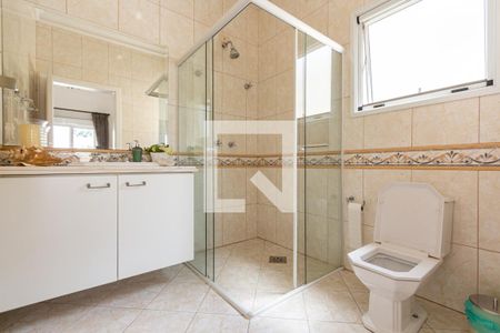 Casa à venda com 690m², 5 quartos e 9 vagas Casa à venda com 690m², 5 quartos e 9 vagasBanheiro