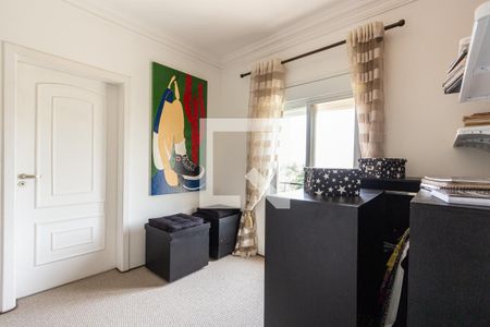 Casa à venda com 690m², 5 quartos e 9 vagas Casa à venda com 690m², 5 quartos e 9 vagasQuarto 2