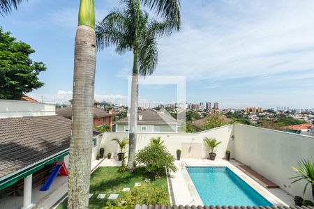 Casa à venda com 690m², 5 quartos e 9 vagas Casa à venda com 690m², 5 quartos e 9 vagasVista
