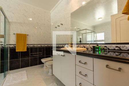 Casa à venda com 690m², 5 quartos e 9 vagas Casa à venda com 690m², 5 quartos e 9 vagasBanheiro