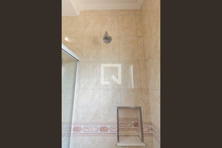 Casa à venda com 690m², 5 quartos e 9 vagas Casa à venda com 690m², 5 quartos e 9 vagasBanheiro