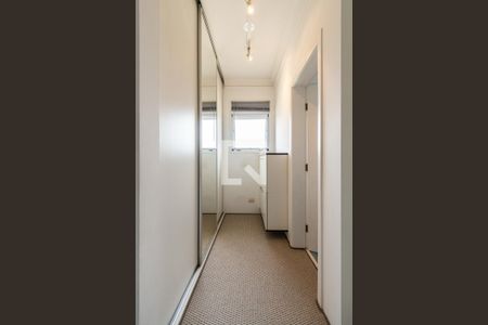 Casa à venda com 690m², 5 quartos e 9 vagas Casa à venda com 690m², 5 quartos e 9 vagasQuarto 3